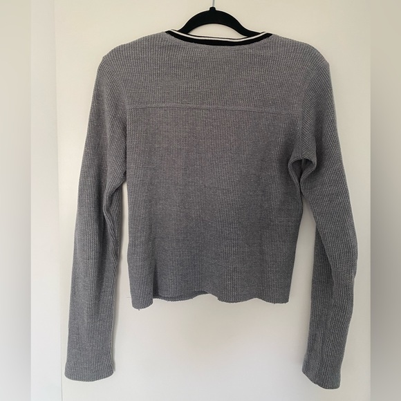 Grey Waffle Knit Abercrombie & Fitch Sweater - Picture 2 of 3